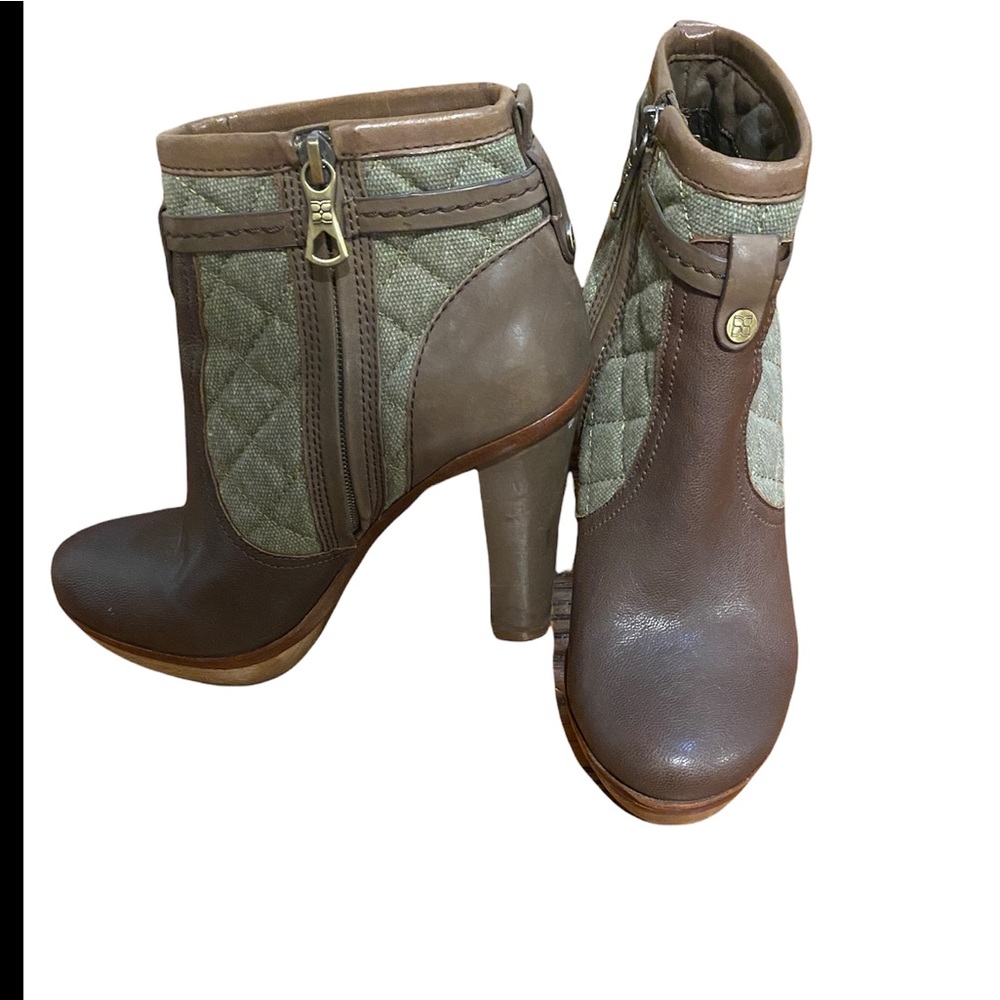 Bcbgmaxazria ankle boots✨